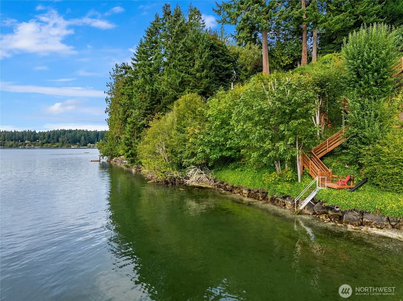 Property photo for 12145 Arrow Point Loop NE, Bainbridge Island photo 31
