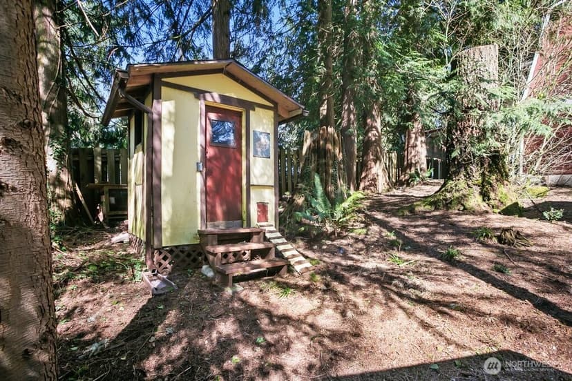 Property photo for 19739 324th Avenue NE, Duvall photo 29
