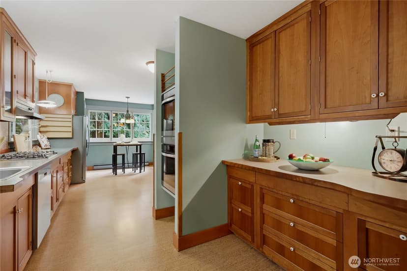 Property photo for 7400 Island Center Road NE, Bainbridge Island photo 14