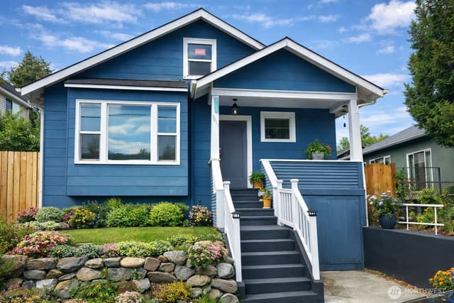 Property photo for 5611 Brooklyn Ave NE, Seattle