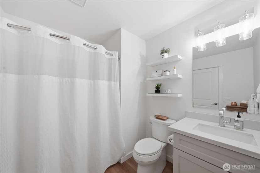 Property photo for 25025 SE Klahanie Boulevard #K101, Sammamish photo 19