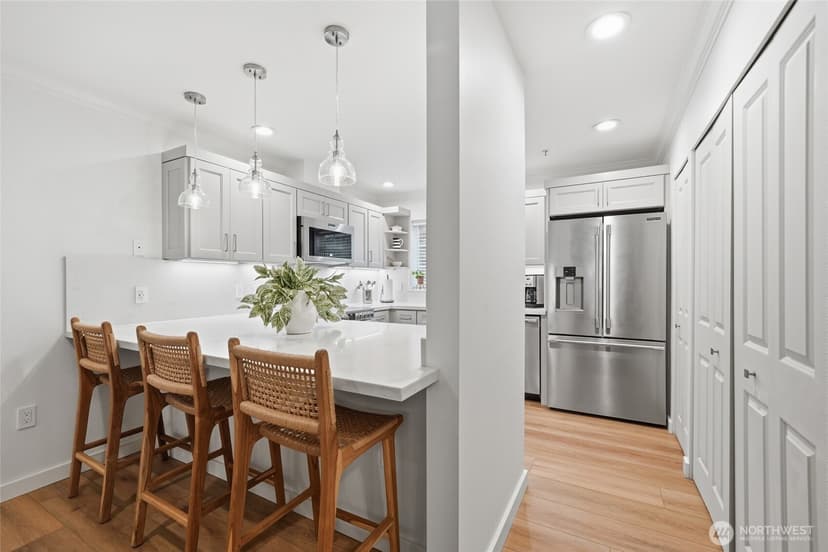 Property photo for 25025 SE Klahanie Boulevard #K101, Sammamish photo 5