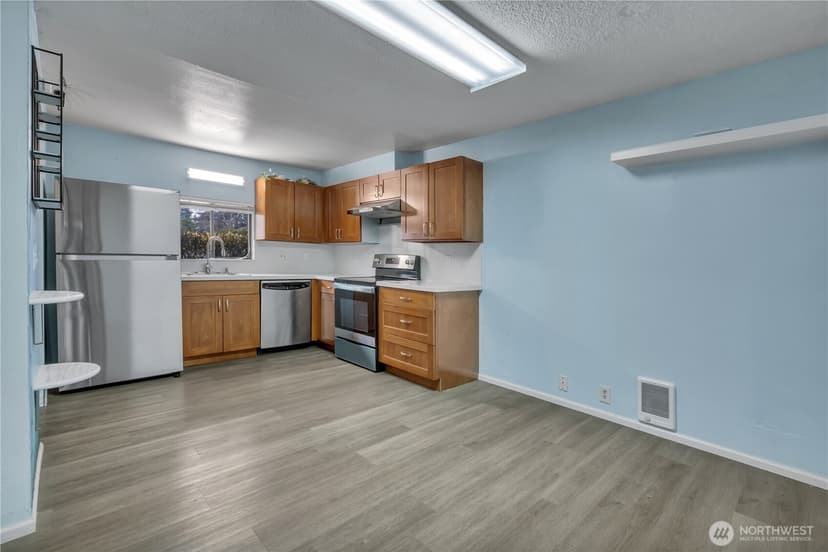 Property photo for 13704 37th Avenue S #59, Tukwila photo 7