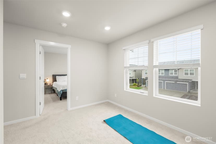 Property photo for 731 NE Cabot Lane, Bremerton photo 5