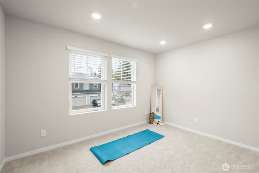 Property photo for 731 NE Cabot Lane, Bremerton photo 17