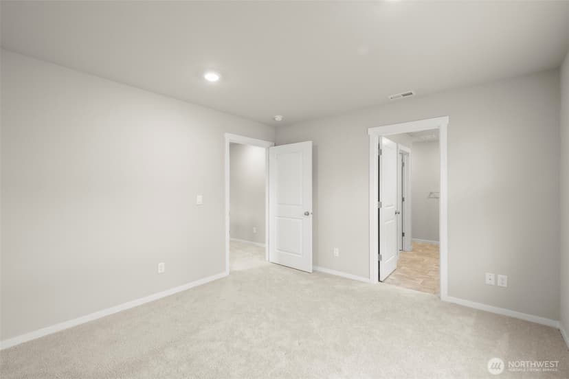 Property photo for 731 NE Cabot Lane, Bremerton photo 11