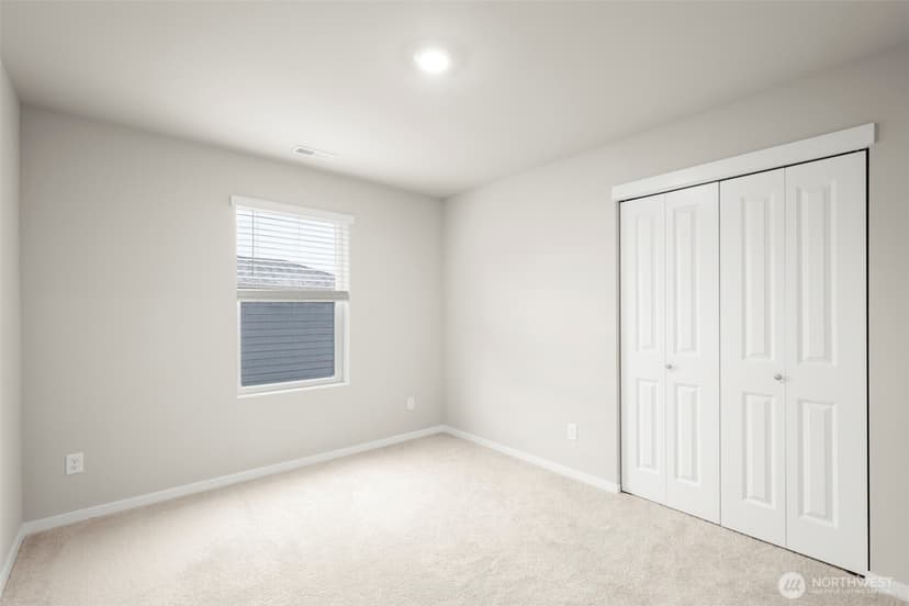 Property photo for 731 NE Cabot Lane, Bremerton photo 16