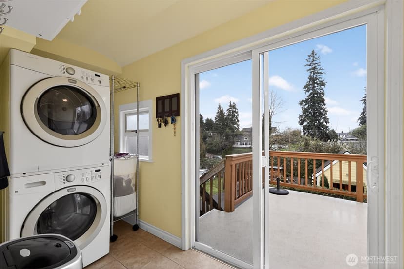 Property photo for 3931 Friday Avenue, Everett photo 10