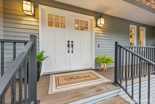 Property photo for 13716 106th Street E, Puyallup photo 2