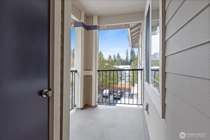 Property photo for 107 164th Street S #3-402, Bothell photo 29