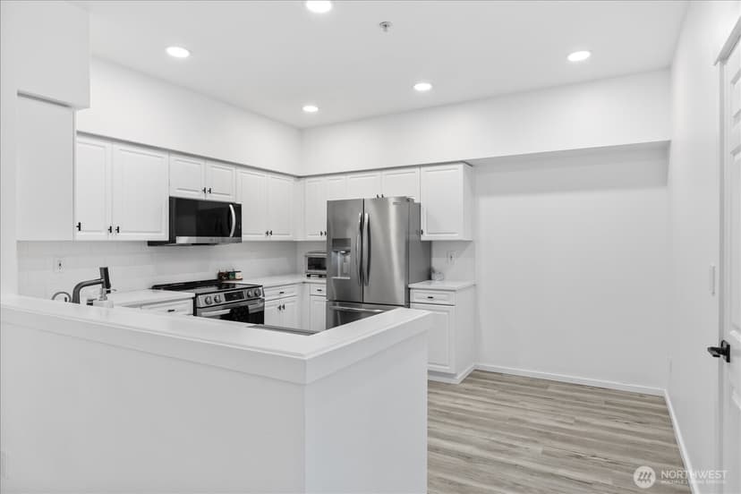 Property photo for 107 164th Street S #3-402, Bothell photo 11