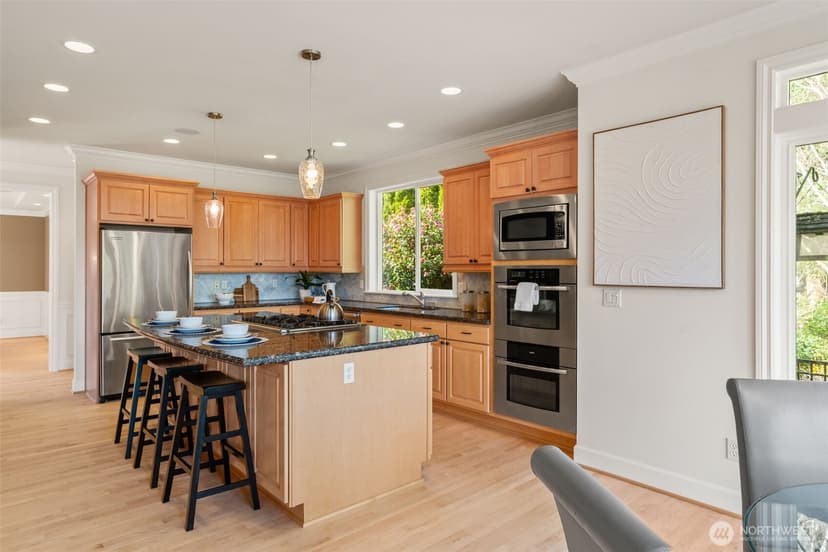 Property photo for 18212 85th Place W, Edmonds photo 11