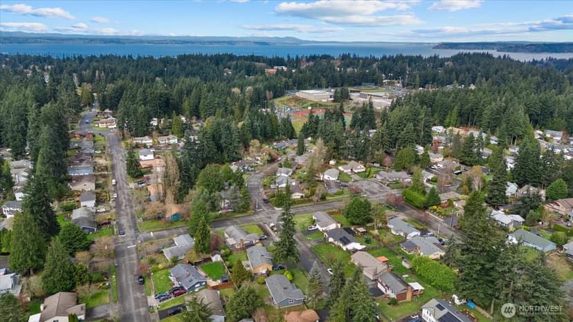 Property photo for 5508 172nd Place SW, Lynnwood photo 27