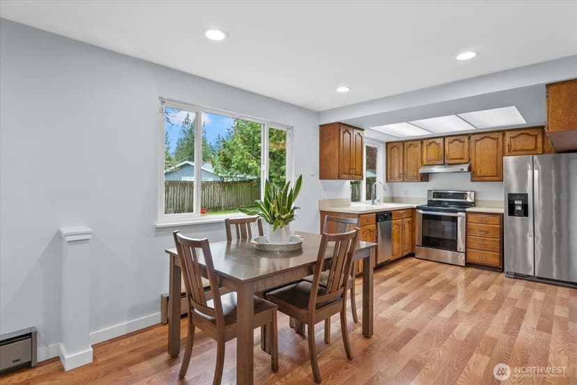 Property photo for 5508 172nd Place SW, Lynnwood photo 10