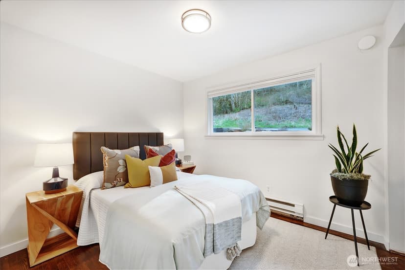 Property photo for 6346 26th Avenue SW, Seattle photo 14