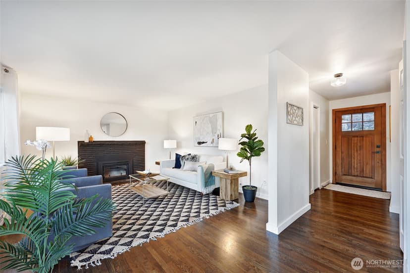 Property photo for 6346 26th Avenue SW, Seattle photo 15
