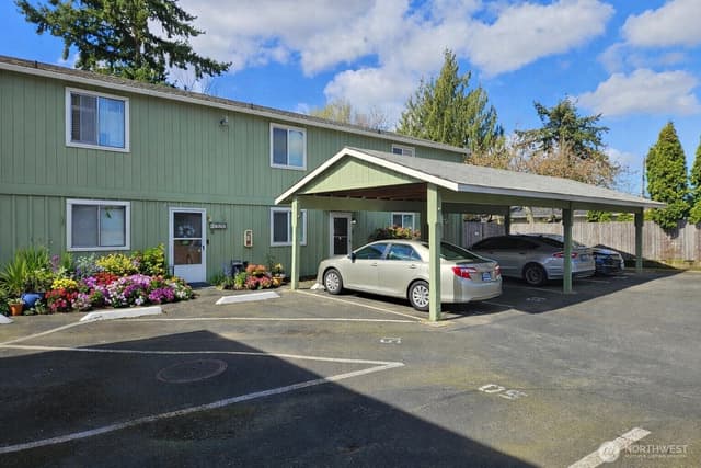 Property photo for 10318 15th Avenue Ct E, Tacoma