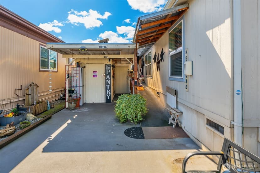 Property photo for 10716 61st Street E #108, Puyallup photo 26