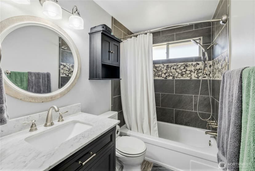 Property photo for 11901 32nd Drive SE, Everett photo 9