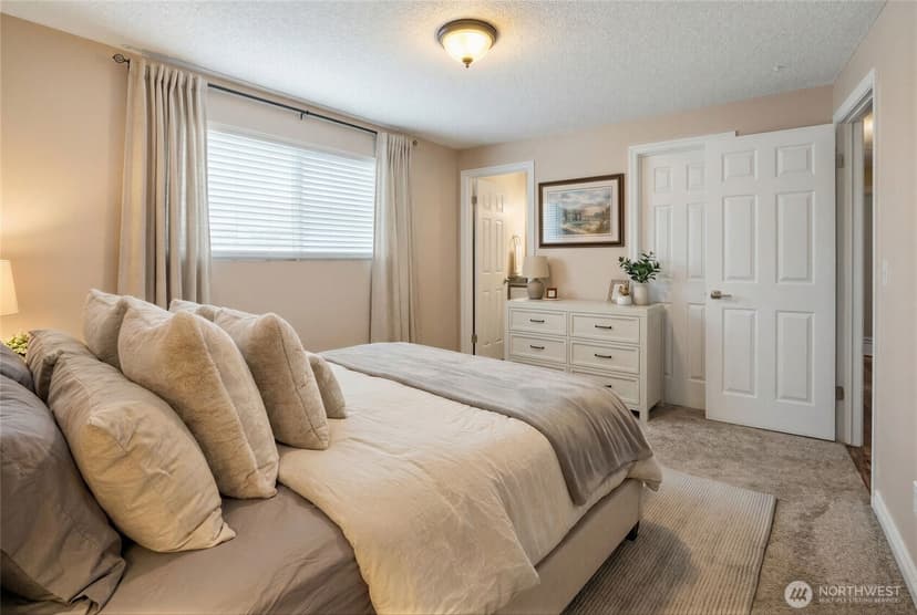 Property photo for 11901 32nd Drive SE, Everett photo 14
