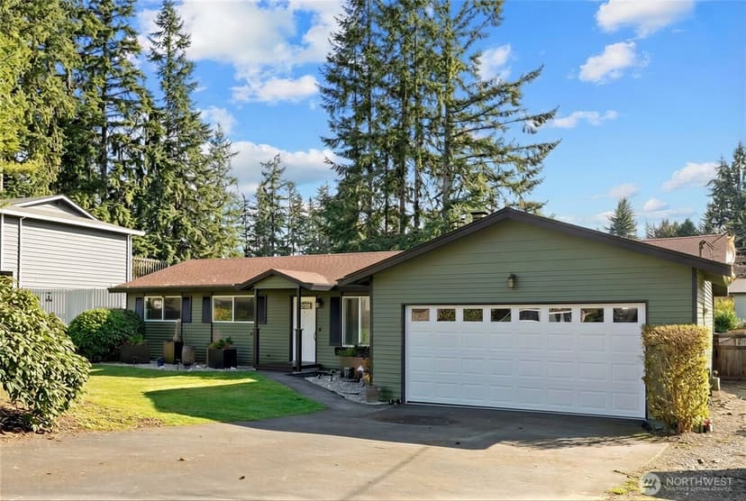 Property photo for 11901 32nd Drive SE, Everett photo 3