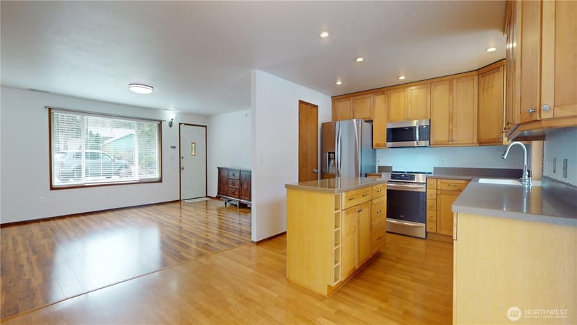 Property photo for 14723 Kestrel Place NE, Poulsbo photo 6