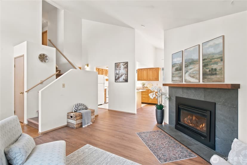 Property photo for 1059 NE Regal Court, Bremerton photo 4