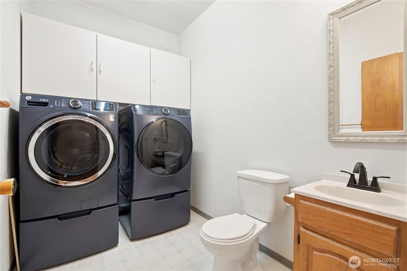 Property photo for 1059 NE Regal Court, Bremerton photo 28