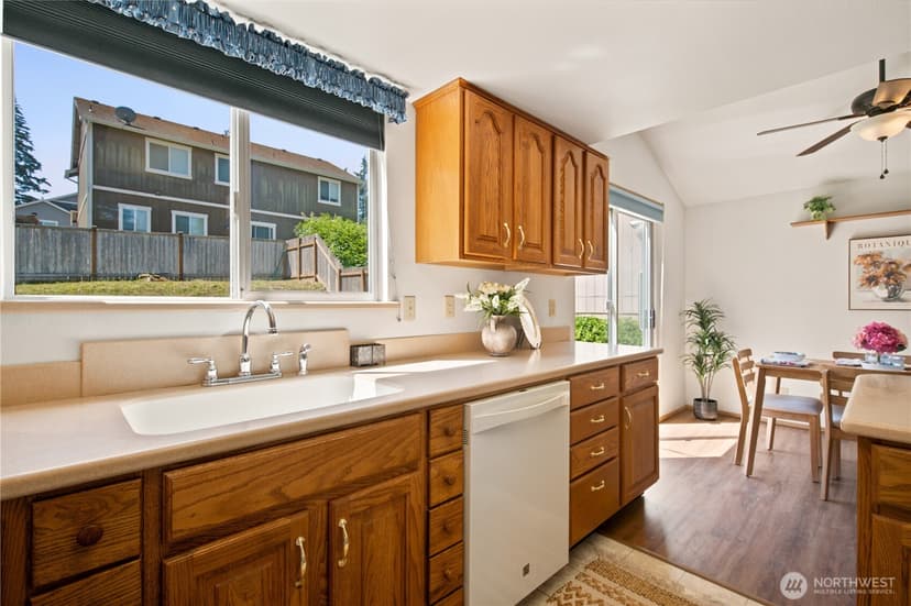 Property photo for 1059 NE Regal Court, Bremerton photo 14