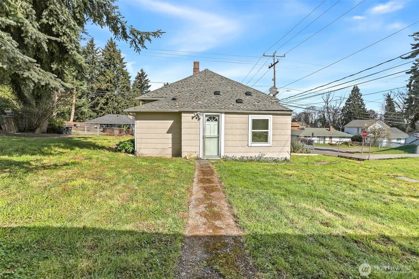Property photo for 1257 S 116th Street, Burien photo 30