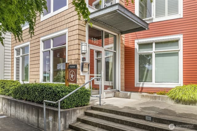 Property photo for 180 Harbor Square Loop NE #B421, Bainbridge Island photo 3