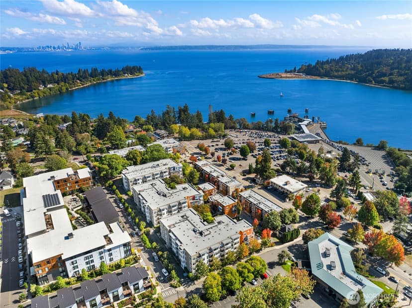 Property photo for 180 Harbor Square Loop NE #B421, Bainbridge Island photo 2