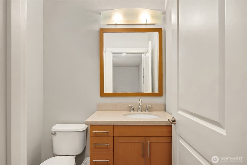 Property photo for 180 Harbor Square Loop NE #B421, Bainbridge Island photo 17