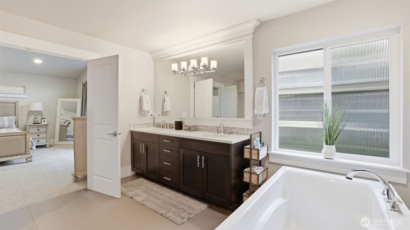 Property photo for 6508 SE 7th Place, Renton photo 24