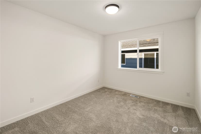 Property photo for 817 211th Place SE, Bothell photo 24