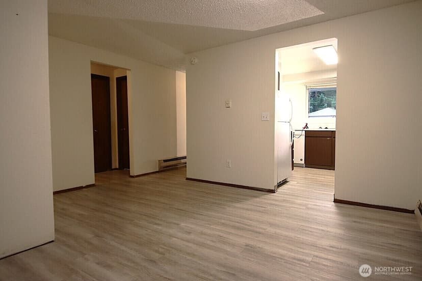 Property photo for 17820 Smokey Point Boulevard, Arlington photo 14