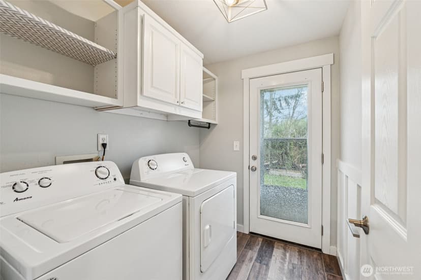 Property photo for 1724 147th Place SW, Lynnwood photo 11