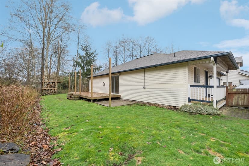 Property photo for 1724 147th Place SW, Lynnwood photo 18