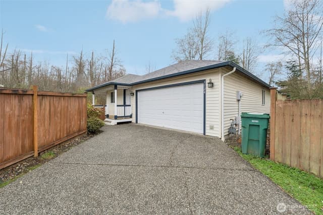 Property photo for 1724 147th Place SW, Lynnwood