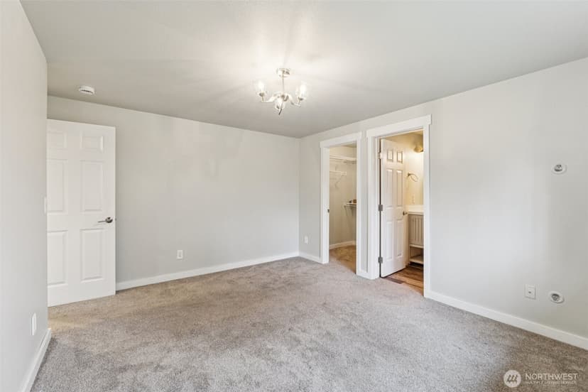 Property photo for 1724 147th Place SW, Lynnwood photo 12