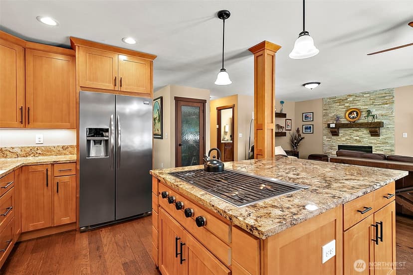Property photo for 1312 203rd Avenue E, Lake Tapps photo 14