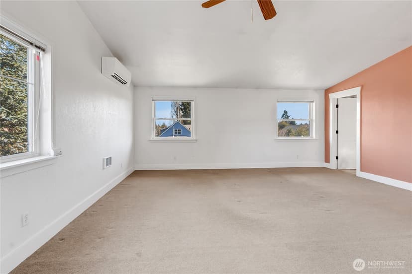 Property photo for 864 S Fife Street, Tacoma photo 14