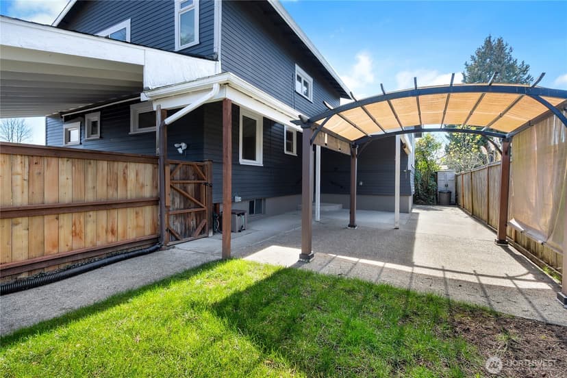 Property photo for 864 S Fife Street, Tacoma photo 33