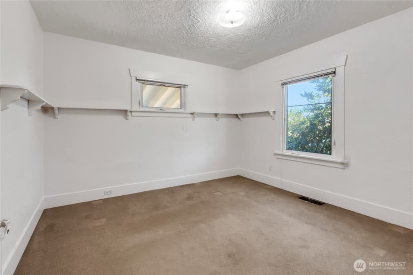 Property photo for 864 S Fife Street, Tacoma photo 23