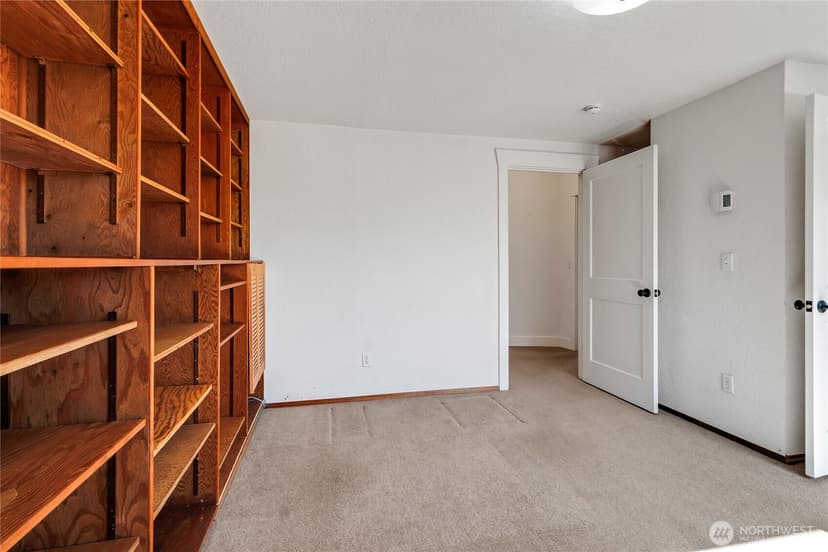 Property photo for 864 S Fife Street, Tacoma photo 27