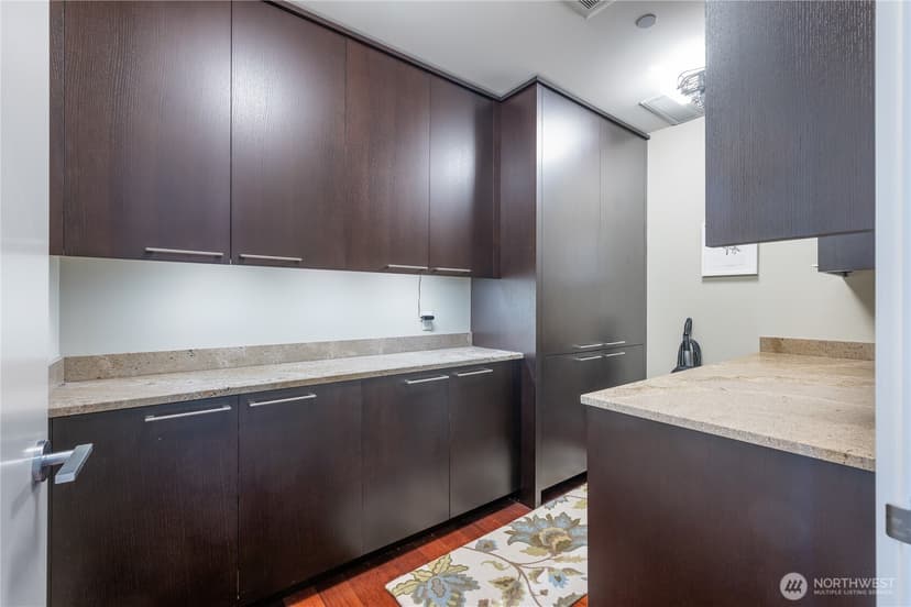 Property photo for 1521 2nd Avenue #1602, Seattle photo 31