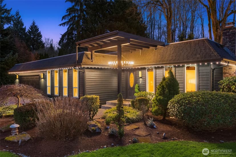 Property photo for 20 Cascade Key, Bellevue photo 30