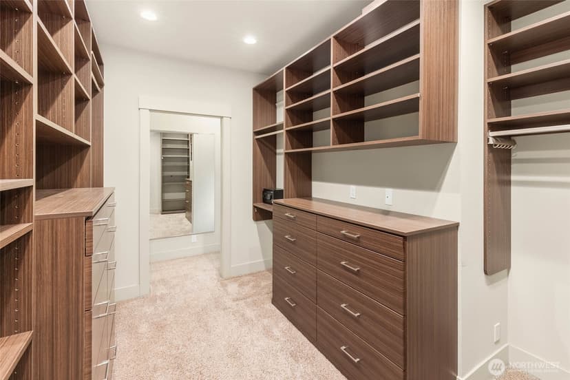 Property photo for 20 Cascade Key, Bellevue photo 17