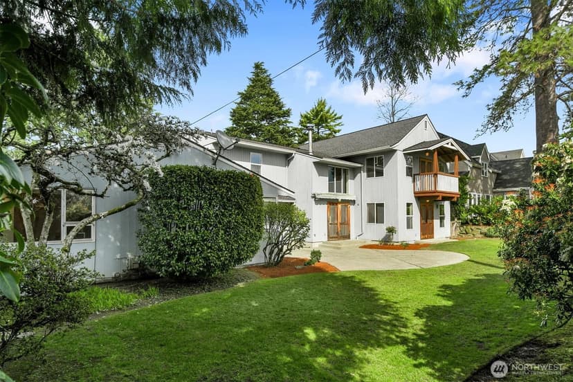 Property photo for 4719 NE Park Place, Seattle photo 3