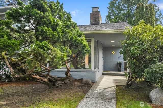 Property photo for 4719 NE Park Place, Seattle photo 5